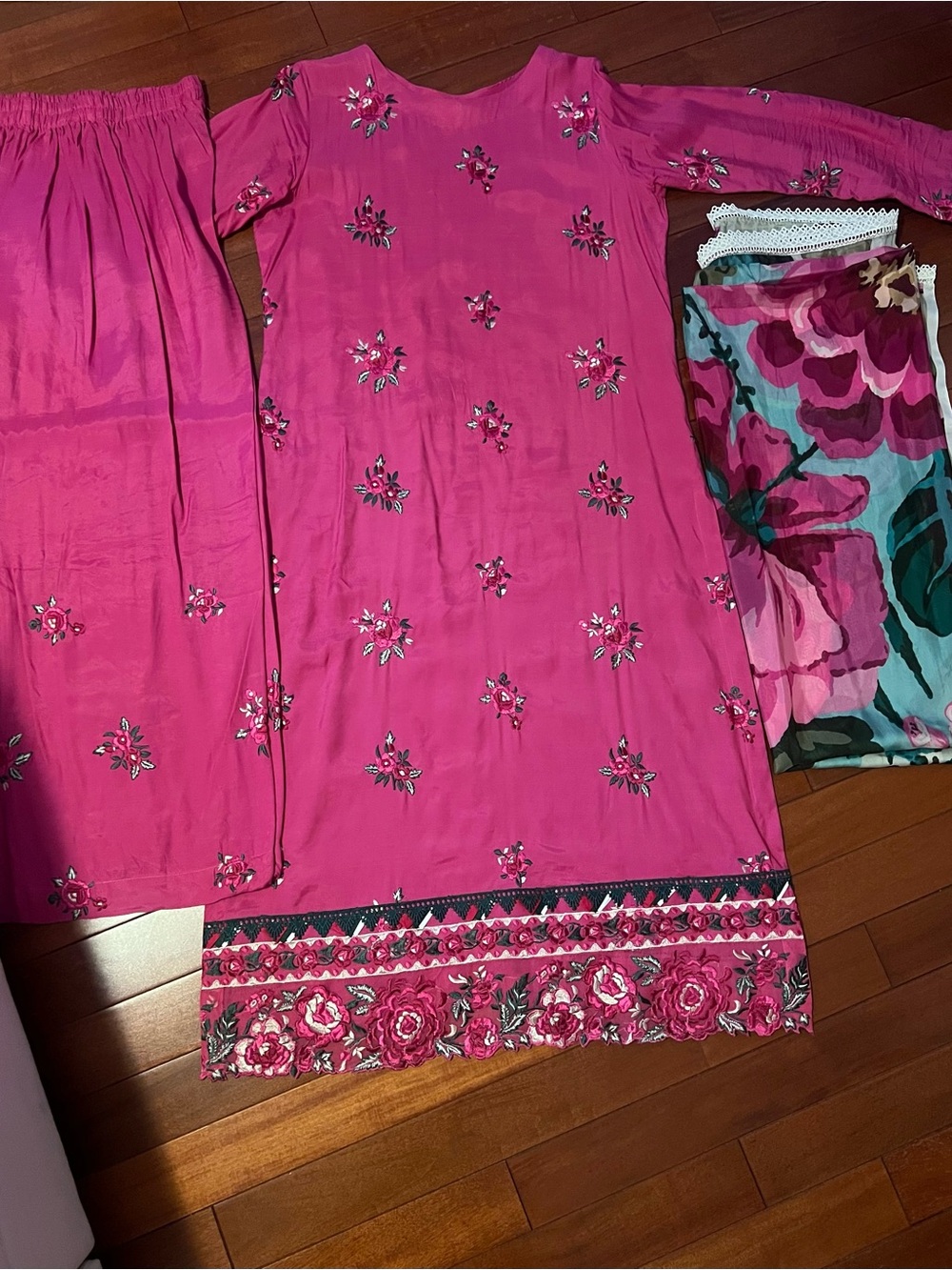 Women’s Embroidered Pink shirt - Stylish Floral Detailing 3 piece dress